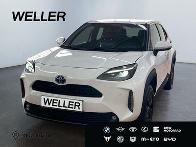 Gebraucht Toyota Yaris Cross Team 116 PS (85 kW) 2023 Schneeweiß SUV