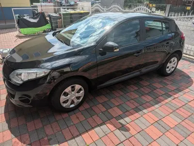 Gebraucht Renault Mégane Expression 101 PS (74 kW) 2012 Schwarz Limousine