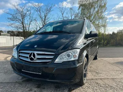 Gebraucht Mercedes Viano 224 PS (164 kW) 2013 Schwarz Van / Kleinbus