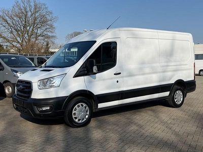 Gebraucht Ford Transit Trend 131 PS (96 kW) 2022 Weiß Van / Kleinbus