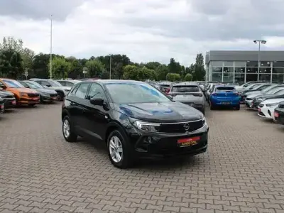 Gebraucht Opel Grandland X Basis 131 PS (96 kW) 2022 Schwarz SUV