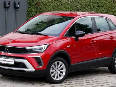 Gebraucht Opel Crossland X 131 PS (96 kW) 2022 Peperoncino red SUV