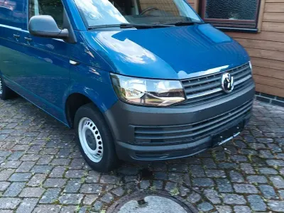 Gebraucht VW Transporter 102 PS (75 kW) 2017 Blau Van