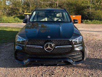 Second-hand Mercedes GLE400 330 CP (242 kW) 2022 Negru SUV