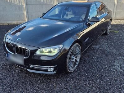 Gebraucht 2014 BMW 750L Performance Limousine | 13.500 €