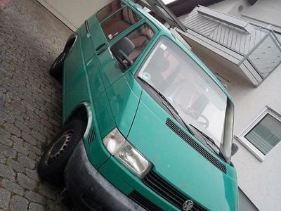 Gebraucht VW Transporter 68 PS (50 kW) 1999 Grün Van