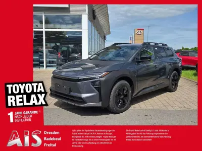 Neu Toyota bZ4X 164 kW (224 PS) 2026 Sbr p8y magnetite gray metalli SUV