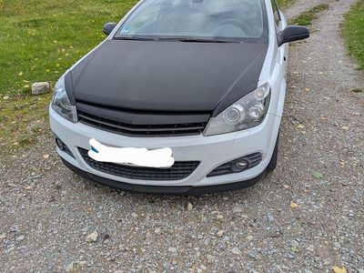 Opel Astra GTC