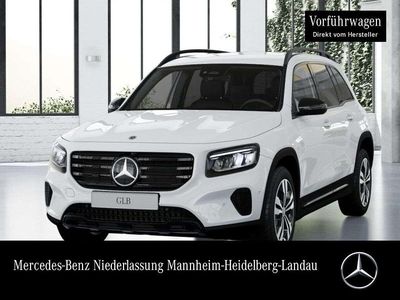 Gebraucht Mercedes GLB200 Progressive 163 PS (119 kW) 2026 Weiß SUV