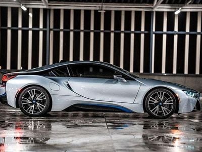 Gebraucht BMW i8 M Performance 400 PS (294 kW) 2017 Grau Coupé