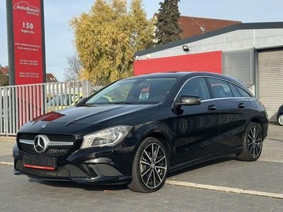 Gebraucht Mercedes CLA180 Shooting Brake 122 PS (89 kW) 2016 Schwarz Kombi