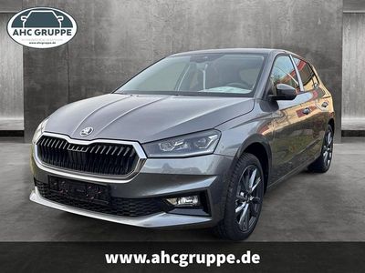 Grau Neu 2026 Skoda Fabia Tour Kleinwagen | 24.990 € (Teuer)