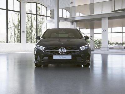 Gebraucht Mercedes A250 224 PS (164 kW) 2020 Metalliclack kosmosschwarz Limousine