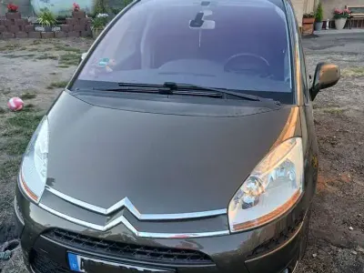 Gebraucht Citroën C4 Picasso Chic 120 PS (88 kW) 2010 Braun Van / Kleinbus