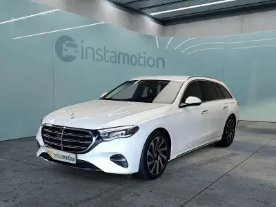 Gebraucht Mercedes E300 313 PS (230 kW) 2024 Weiß Kombi