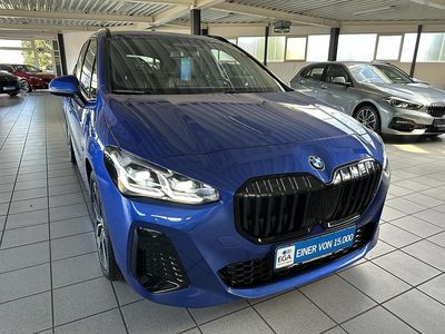 Gebraucht BMW 218 Active Tourer M Sport 136 PS (100 kW) 2024 Blau metallic Van / Kleinbus