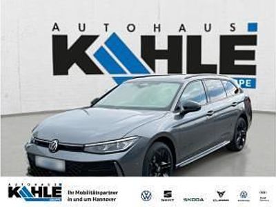 Nouă VW Passat R-line 193 CP (141 kW) 2026 Gri Break