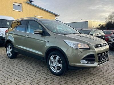 Gebraucht Ford Kuga Titanium 182 PS (133 kW) 2013 Grün SUV