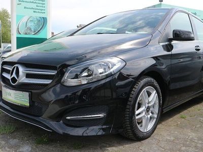 Usata Mercedes B180 109 CV (80 kW) 2017 Nero Monovolume