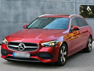 Gebraucht Mercedes C200 204 PS (150 kW) 2022 Rot Kombi