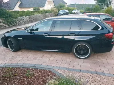 Gebraucht BMW 535 M Sport 313 PS (230 kW) 2014 Schwarz Kombi