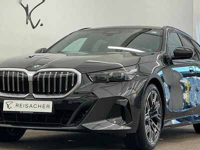 Neu BMW 540 Comfort Edition 303 PS (222 kW) 2026 Sophistograu brillanteffekt Kombi