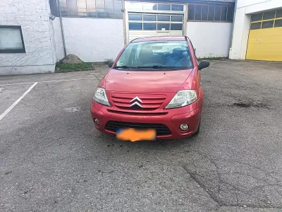 Gebraucht Citroën C3 90 PS (66 kW) 2006 Rot Kleinwagen