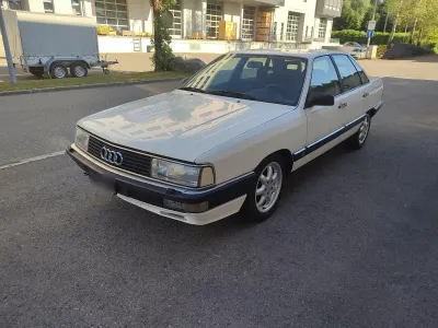 Gebraucht Audi 200 182 PS (133 kW) 1986 Weiß Limousine