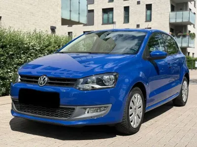 Gebraucht VW Polo Trendline 75 PS (55 kW) 2010 Blau Kleinwagen