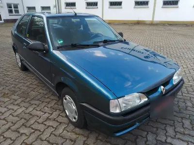 Käytetty Renault R9 73 HP (53 kW) 1995 Sininen Sedan