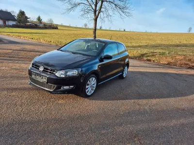 Second-hand VW Polo Match 60 CP (44 kW) 2012 Negru Hatchback