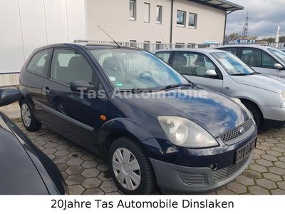 gebraucht Ford Fiesta 1.3 Ambiente"1.Hand"Allwetter bereift...