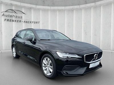 Second-hand Volvo V60 Momentum 163 CP (119 kW) 2021 Negru Break