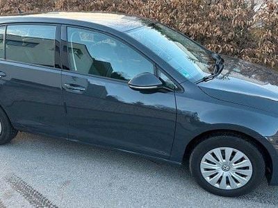 Gebraucht VW Golf VII Comfortline 105 PS (77 kW) 2014 Grau Limousine