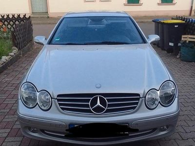 Grau Gebraucht 2002 Mercedes CLK240 Coupé | 4.000 € (Teuer)