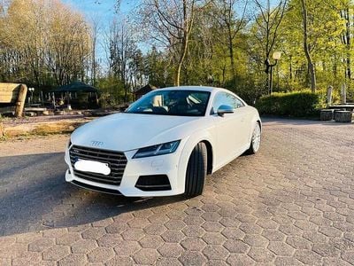 Audi TTS