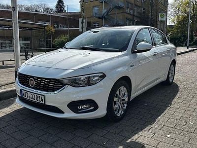 Gebraucht Fiat Tipo Easy 120 PS (88 kW) 2017 Weiß Limousine