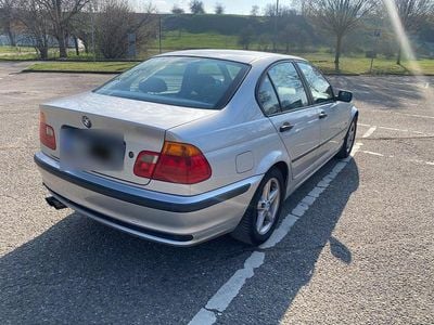 Gebraucht BMW 318 Sport Line 118 PS (86 kW) 1999 Grau Limousine