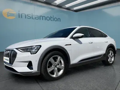 Gebraucht Audi e-tron Sportback 300 kW (408 PS) 2023 Weiß SUV