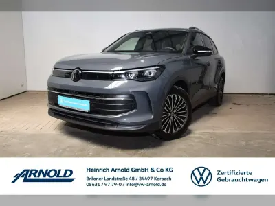 Gebraucht VW Tiguan Goal 150 PS (110 kW) 2025 Delfingrau metallic SUV