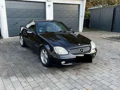Second-hand Mercedes SLK200
