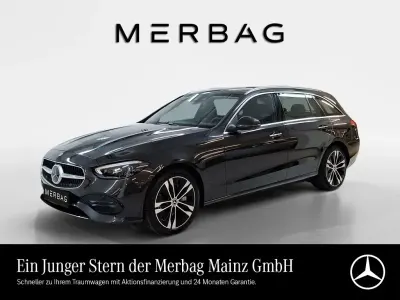 Używany Mercedes C300e Avantgarde 313 KM (230 kW) 2025 Szary Sedan/Limuzyna
