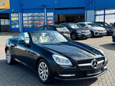 gebraucht Mercedes SLK200 in schwarz / beige