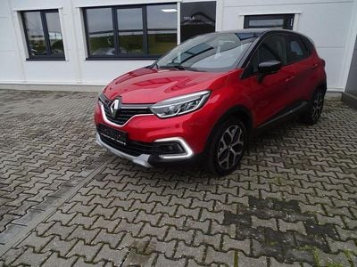 Gebraucht Renault Captur Intens 150 PS (110 kW) 2019 Rot SUV