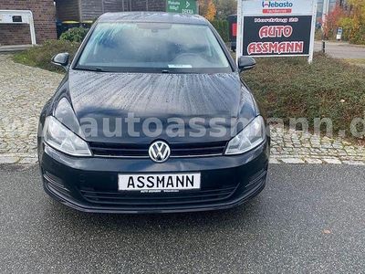 Gebraucht VW Golf VII Trendline 105 PS (77 kW) 2013 Schwarz Kleinwagen