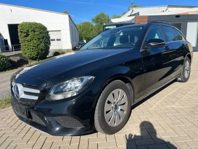 Gebraucht Mercedes C200 160 PS (117 kW) 2019 Schwarz Kombi