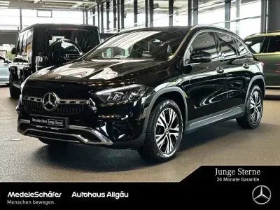 Gebraucht Mercedes GLA220 Progressive 190 PS (139 kW) 2025 lack kosmosschwarz SUV