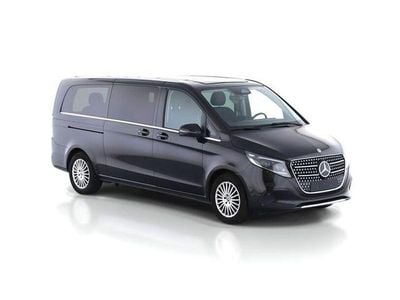Usata Mercedes V300 Avantgarde 237 CV (174 kW) 2025 Nero Monovolume