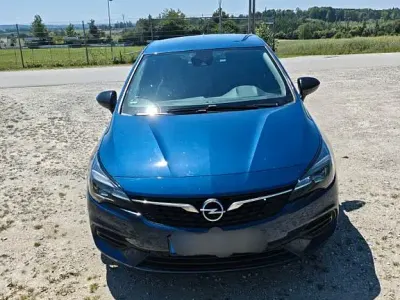 Gebraucht Opel Astra Design & Tech 105 PS (77 kW) 2021 Blau Limousine