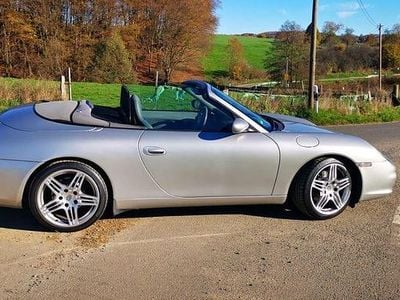 Gebraucht Porsche 996 320 PS (235 kW) 2001 Silber Cabrio
